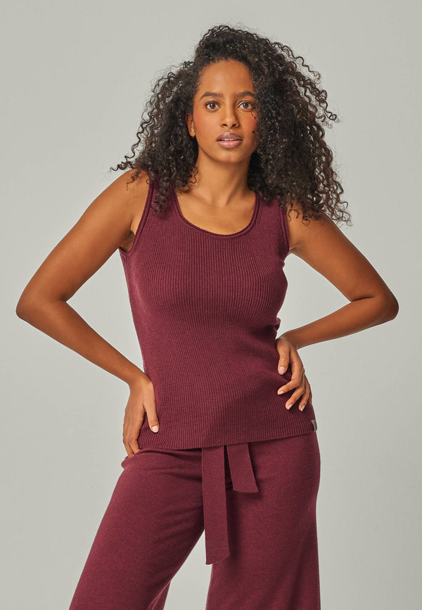 TOP BLOSSOM - ribbed merino top with round neck