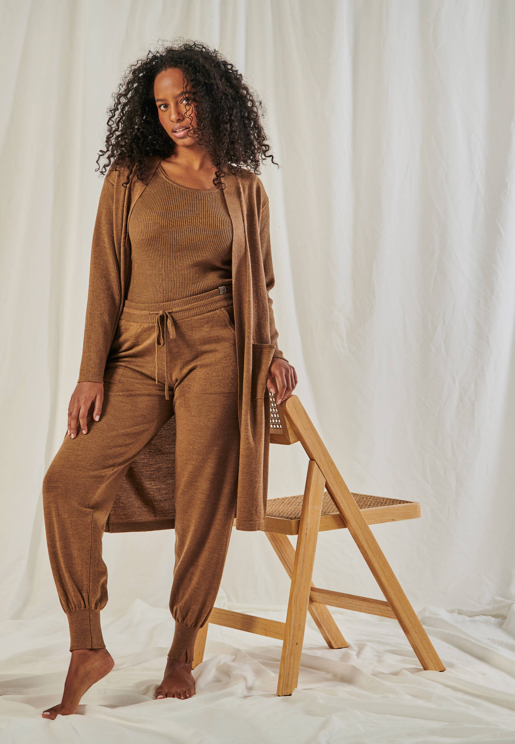 PANTS BELLA - stylish Merino lounge pants with pockets