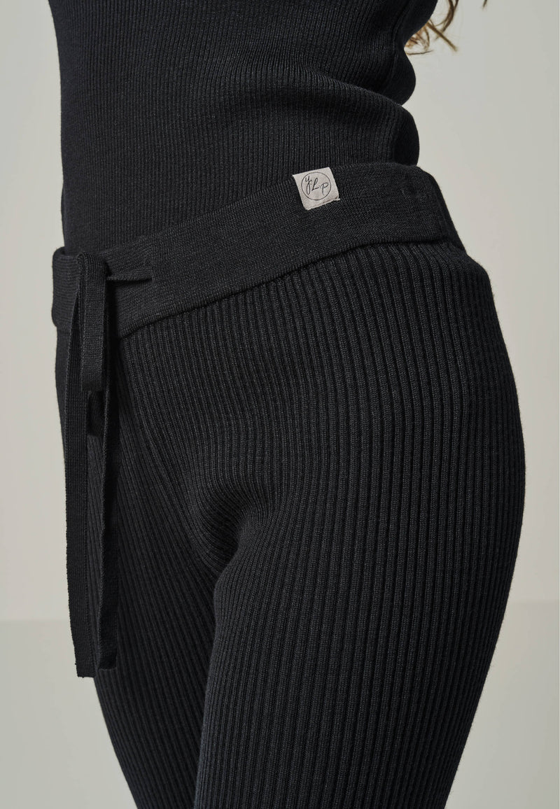 Women's Knit Leggings | black & beige | Merino wool