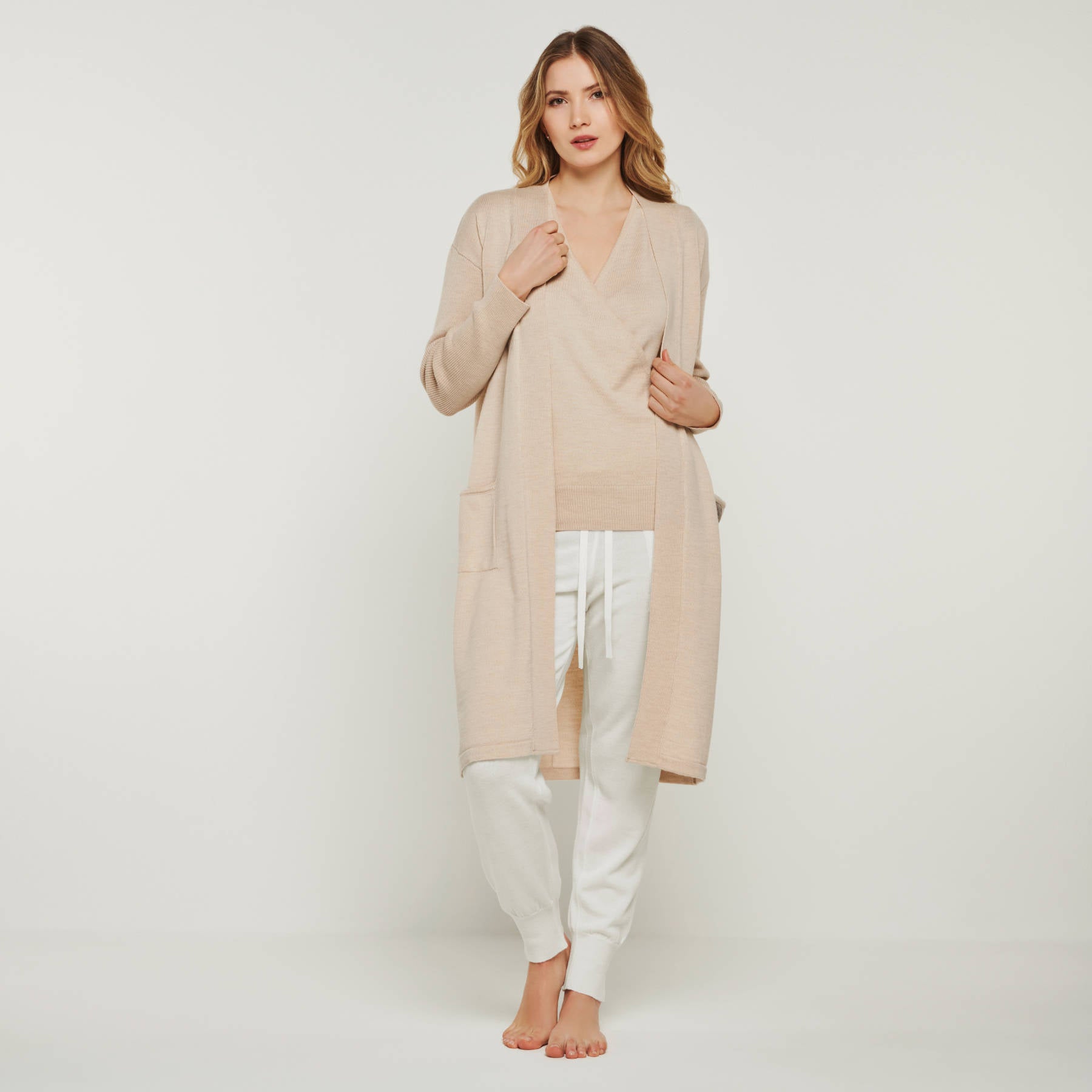 Loungewear Outfit mit Wickeltop BAILEY in beige